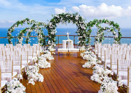 A Dream Venue by the Sea: